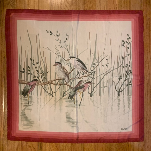 GUCCI RARE VINTAGE Silk Scarf - Picture 7 of 7